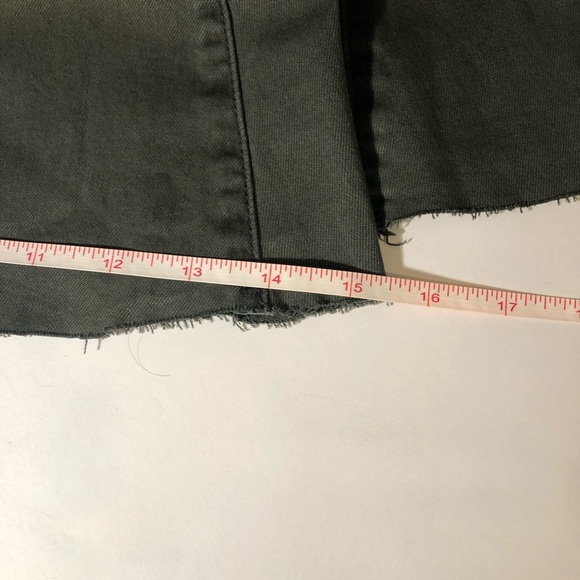 Listicle SUPER FLARE size Medium (24-26) pants. - Picture 8 of 11